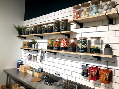 Vapour + Dispensary (The Vapour Shoppe)