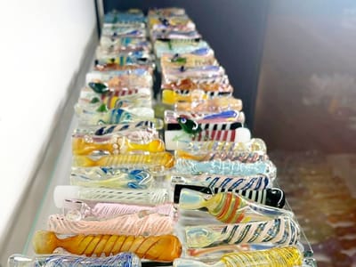 WALLY'S&BROTHERS TOBACCO AND VAPE