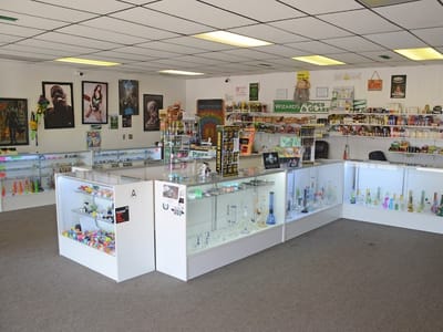 Wizard's Pipes and Glass