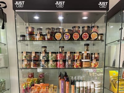 Wizards Vapor Bar & CBD Shop