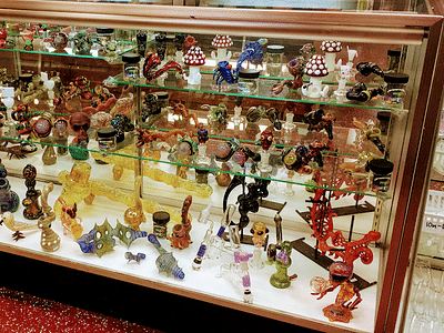 Wonderland Smoke Shop