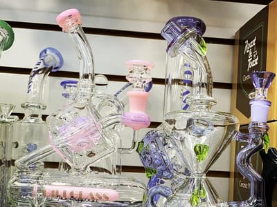 Xpress Smoke Shop, Vape Shop, CBD, Kratom, Delta 8 THC, & Hookahs!