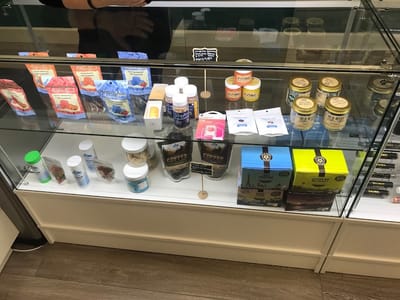 ZAR Pearland - Premium CBD & THC Products